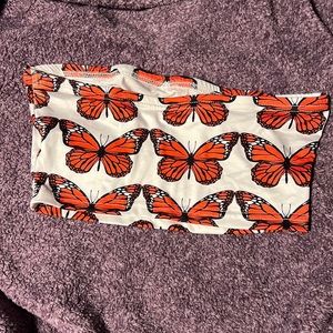 Butterfly belly shirt